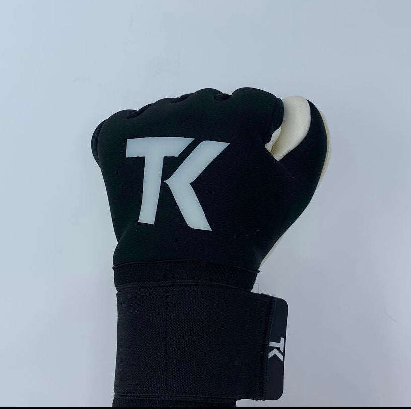 TK Goalie Gloves