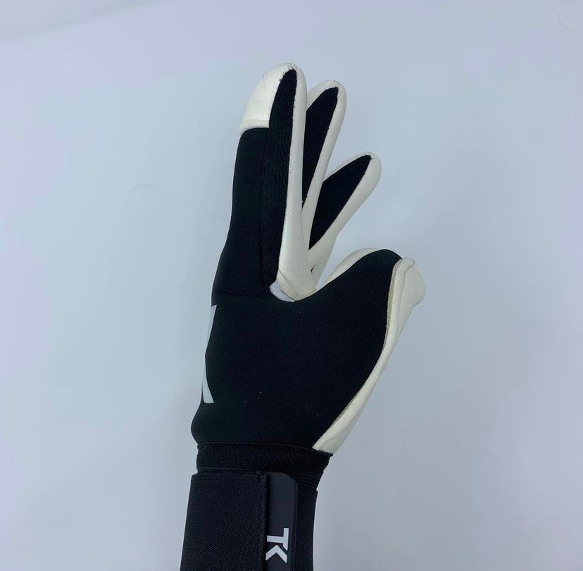 TK Goalie Gloves